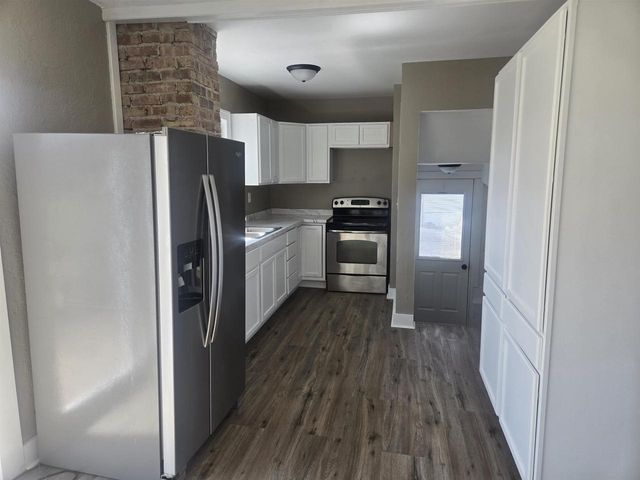 508 E Memorial Drive, Janesville, WI 53548