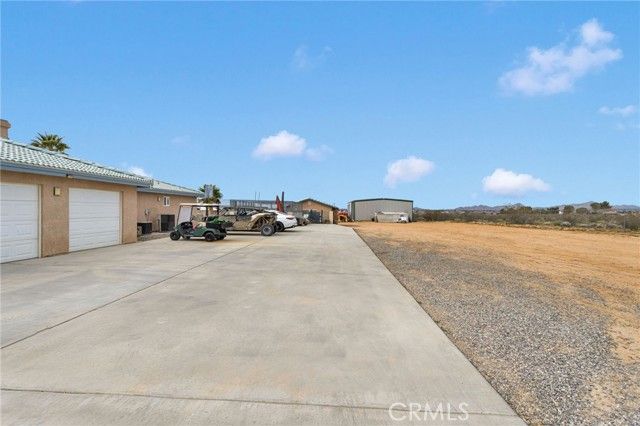 13724 Yuma Road, Apple Valley, CA 92307