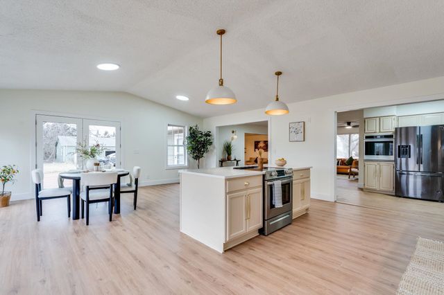 14511 W Selma, Wichita, KS 67227