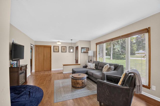 3830 Lakeview DRIVE, Mount Pleasant, WI 53403