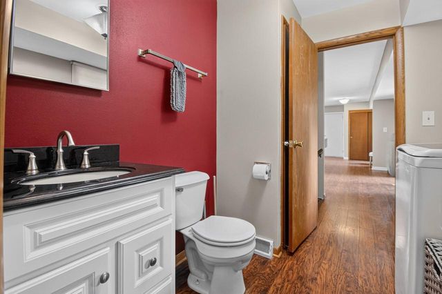 3830 Lakeview DRIVE, Mount Pleasant, WI 53403