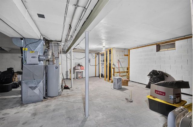 3830 Lakeview DRIVE, Mount Pleasant, WI 53403