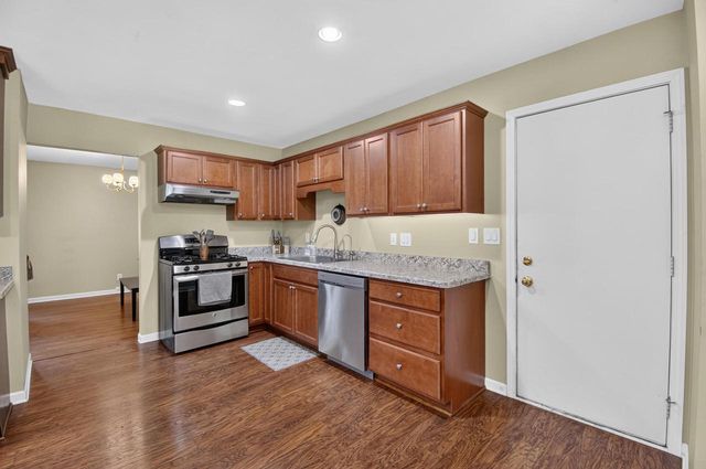 3830 Lakeview DRIVE, Mount Pleasant, WI 53403