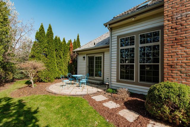 19385 Hayden COURT, Brookfield, WI 53045