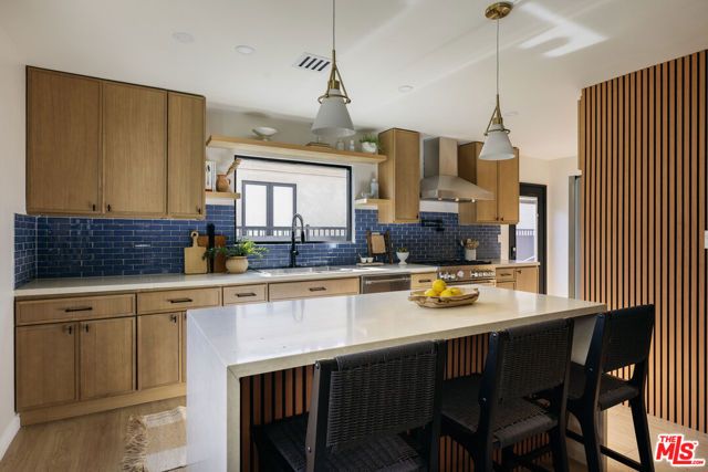 4244 Brunswick Avenue, Los Angeles, CA 90039