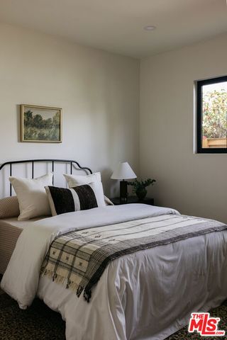 4244 Brunswick Avenue, Los Angeles, CA 90039