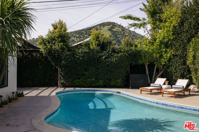 4244 Brunswick Avenue, Los Angeles, CA 90039