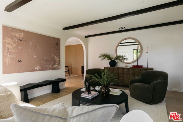 4244 Brunswick Avenue, Los Angeles, CA 90039