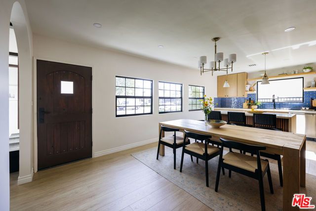 4244 Brunswick Avenue, Los Angeles, CA 90039