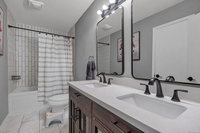 1111 Stone Arch, New Braunfels, TX 78130