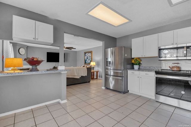 1111 Stone Arch, New Braunfels, TX 78130