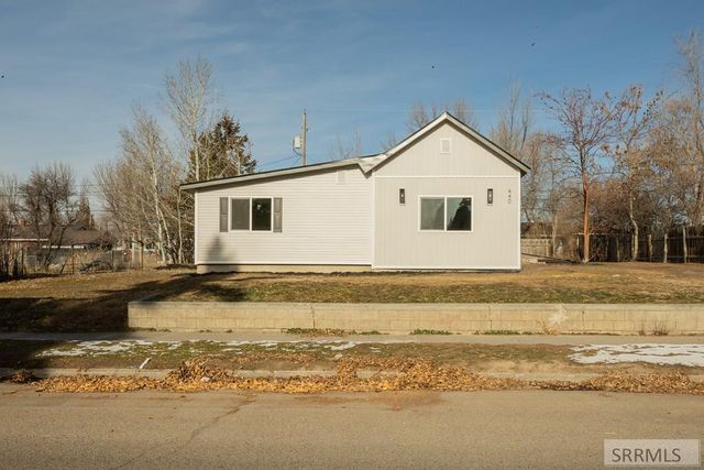 440 W 21st Street, Idaho Falls, ID 83402