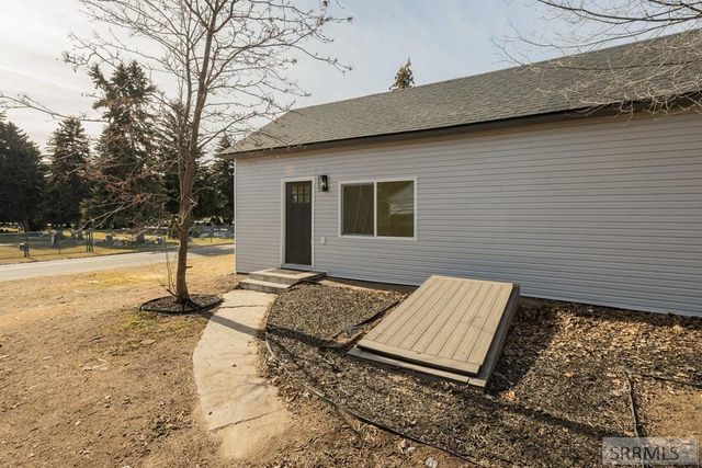 440 W 21st Street, Idaho Falls, ID 83402