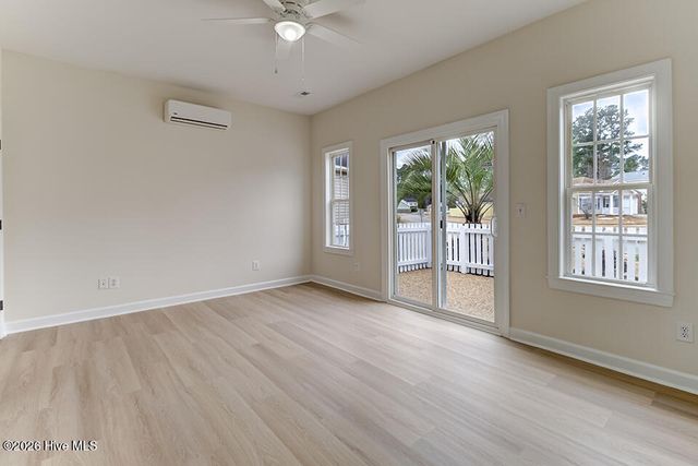 1020 Lake Norman Lane, Leland, NC 28451