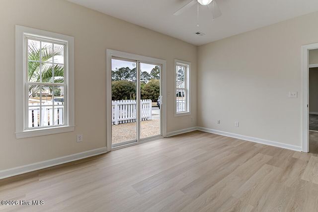 1020 Lake Norman Lane, Leland, NC 28451