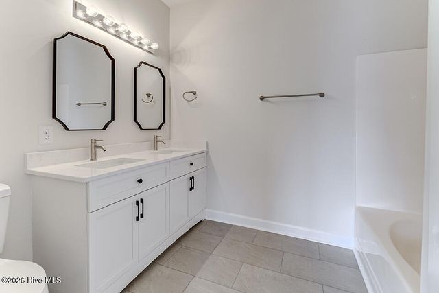 1020 Lake Norman Lane, Leland, NC 28451