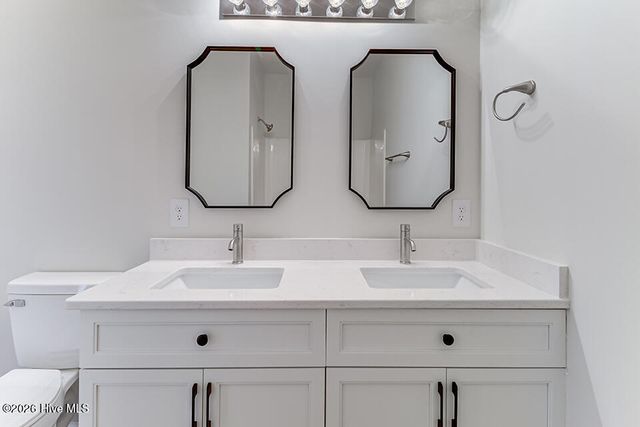 1020 Lake Norman Lane, Leland, NC 28451