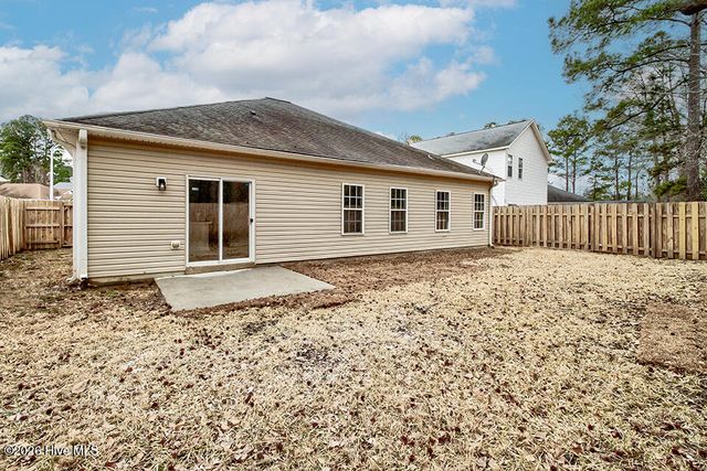 1020 Lake Norman Lane, Leland, NC 28451