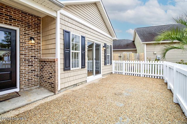 1020 Lake Norman Lane, Leland, NC 28451