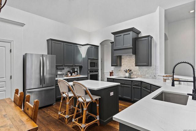 8935 Woodland Pass, Boerne, TX 78006