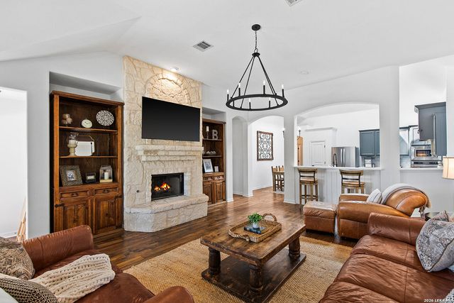 8935 Woodland Pass, Boerne, TX 78006