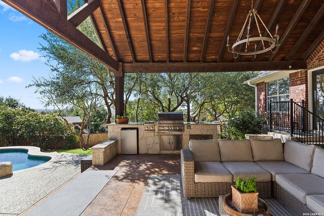 8935 Woodland Pass, Boerne, TX 78006