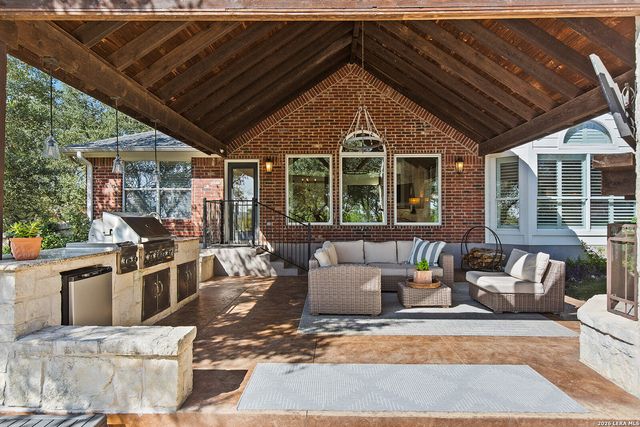 8935 Woodland Pass, Boerne, TX 78006