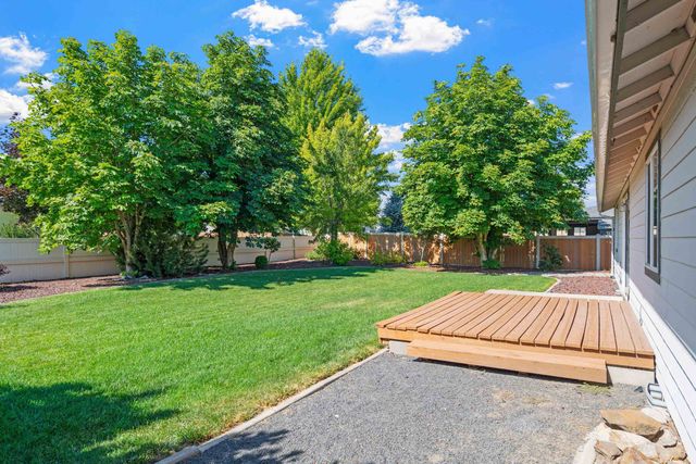 9315 W Claire Ave, Cheney, WA 99004