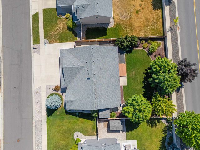 9315 W Claire Ave, Cheney, WA 99004