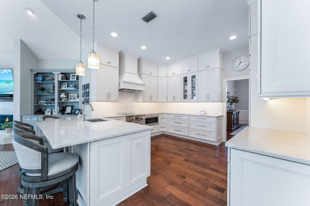 8149 SEVEN MILE Drive, Ponte Vedra Beach, FL 32082