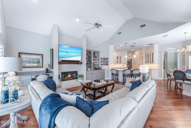 8149 SEVEN MILE Drive, Ponte Vedra Beach, FL 32082