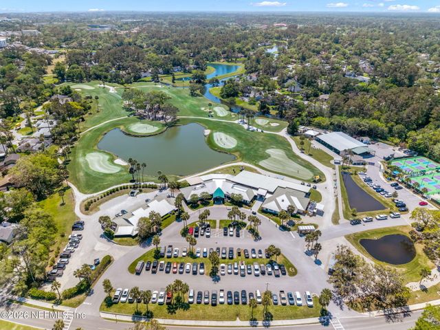 8149 SEVEN MILE Drive, Ponte Vedra Beach, FL 32082