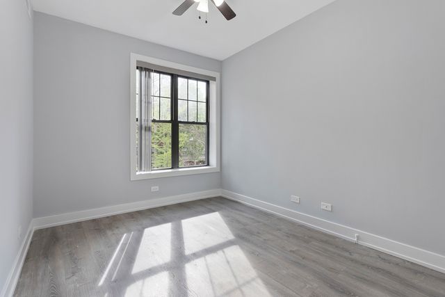 7644 N Eastlake Terrace 2, Chicago, IL 60626