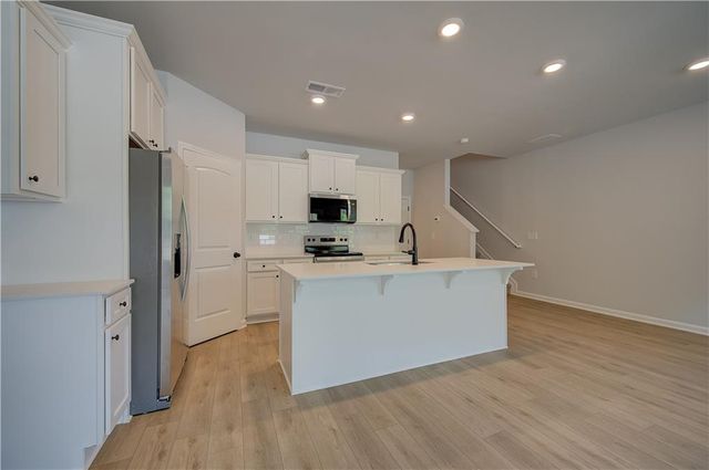 164 Flier Drive, Mcdonough, GA 30253