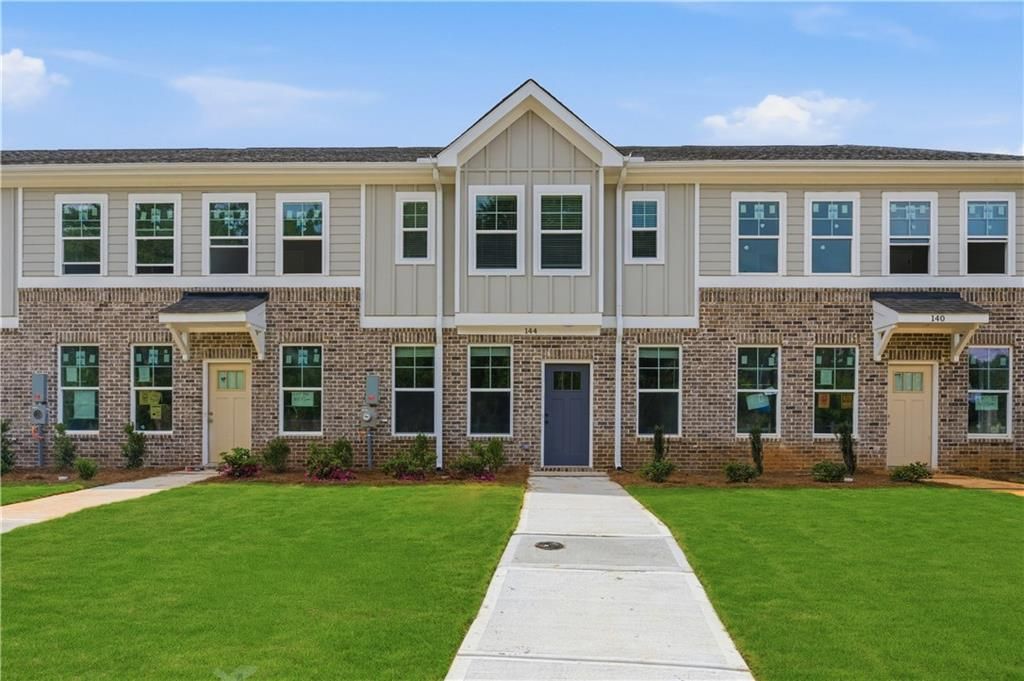 164 Flier Drive, Mcdonough, GA 30253
