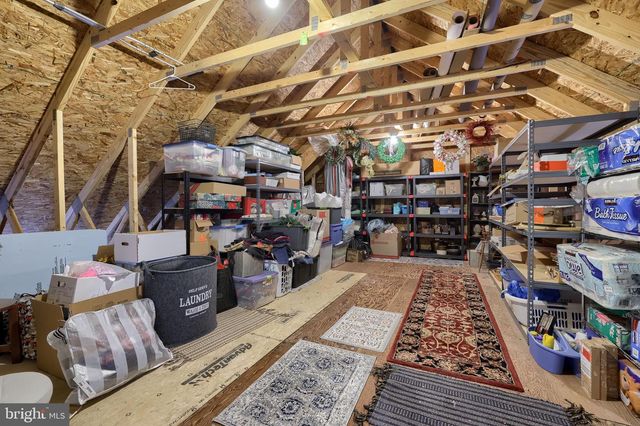 180 S SHENK AVE, Strasburg, PA 17579