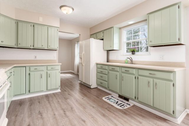 53 Lakeland Court, Reynoldsburg, OH 43068