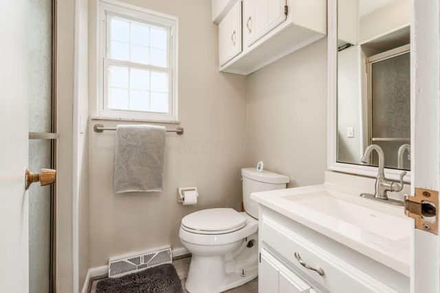 53 Lakeland Court, Reynoldsburg, OH 43068