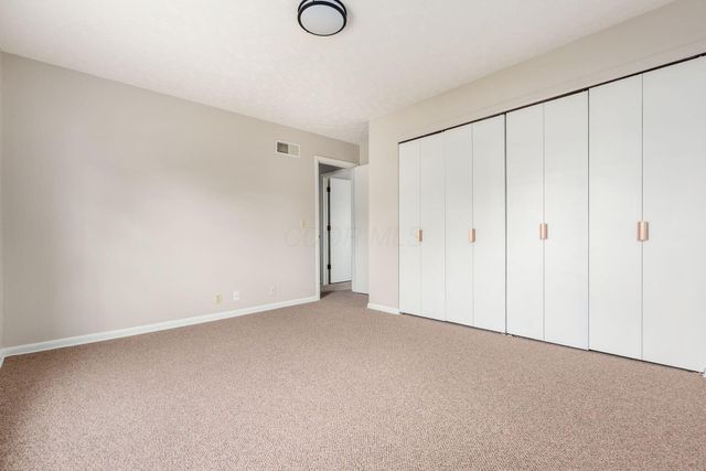 53 Lakeland Court, Reynoldsburg, OH 43068