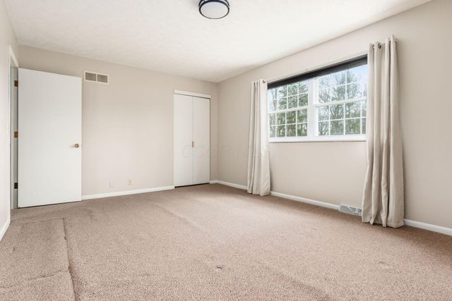 53 Lakeland Court, Reynoldsburg, OH 43068