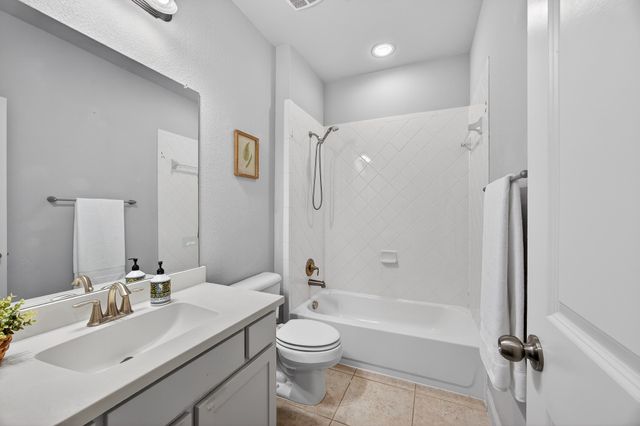 5112 Kadin Lane, Lewisville, TX 75056