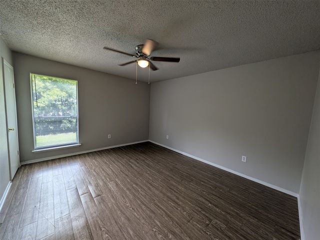 5312 Hastings Drive, Fort Worth, TX 76133