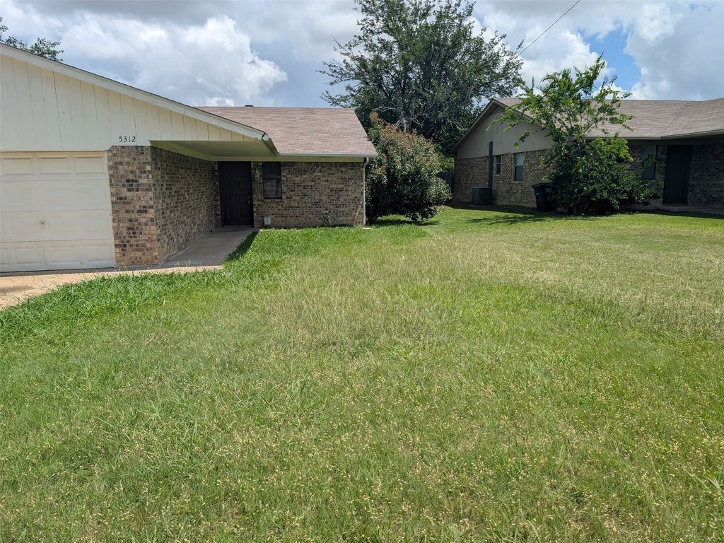 5312 Hastings Drive, Fort Worth, TX 76133