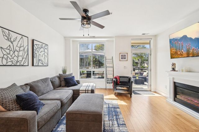 845 N High Street, 209, Columbus, OH 43215