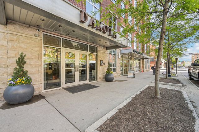 845 N High Street, 209, Columbus, OH 43215
