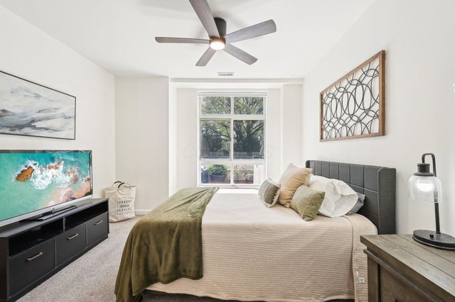 845 N High Street, 209, Columbus, OH 43215