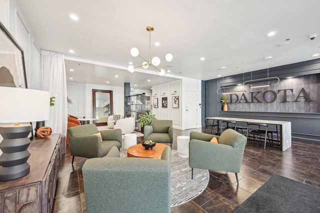 845 N High Street, 209, Columbus, OH 43215