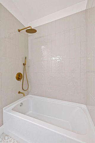 6401 69TH AVENUE N, Pinellas Park, FL 33781