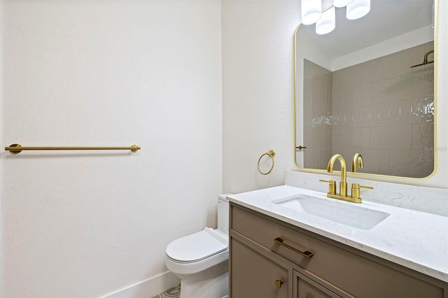 6401 69TH AVENUE N, Pinellas Park, FL 33781