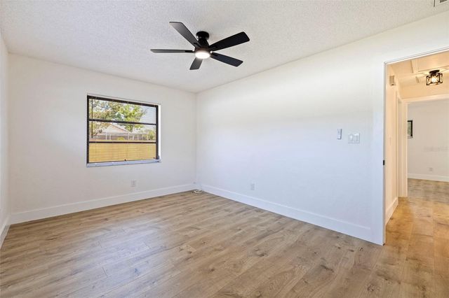 6401 69TH AVENUE N, Pinellas Park, FL 33781